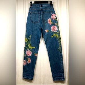 WAREHOUSE Fashion Ltd Pink Floral Embroidered High Rise Denim Blue Jeans Size 25